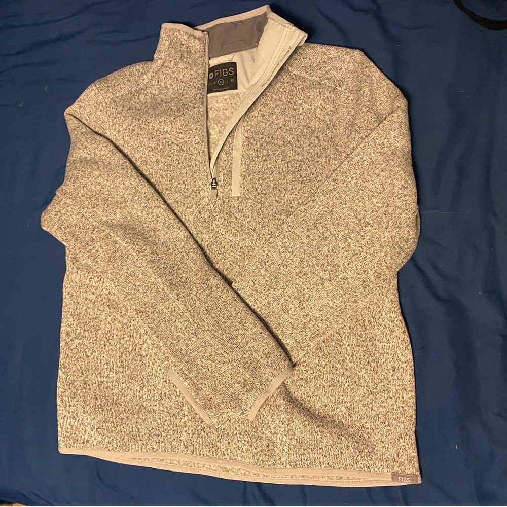 FIGS quarter zip up jacket